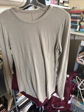 Source Unknown Long Sleeve Ribbed Top — Taupe/Beige